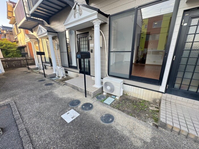 物件外観写真6　(外観写真)