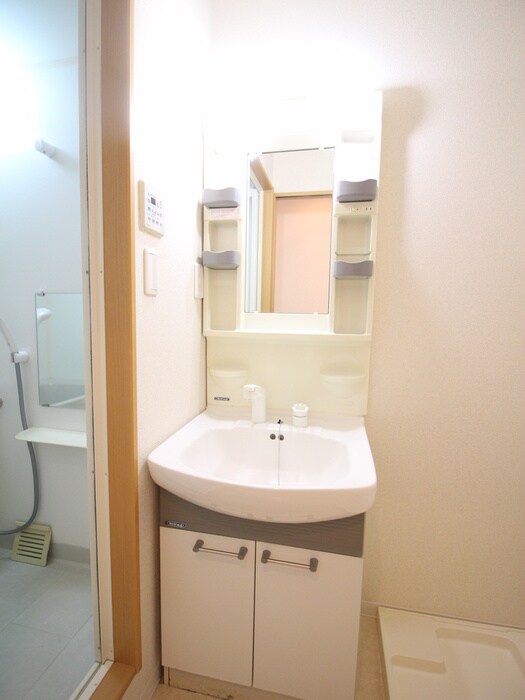 物件内観写真10　(洗面)