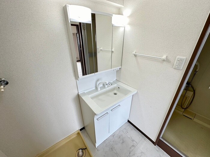 物件内観写真13　(洗面)