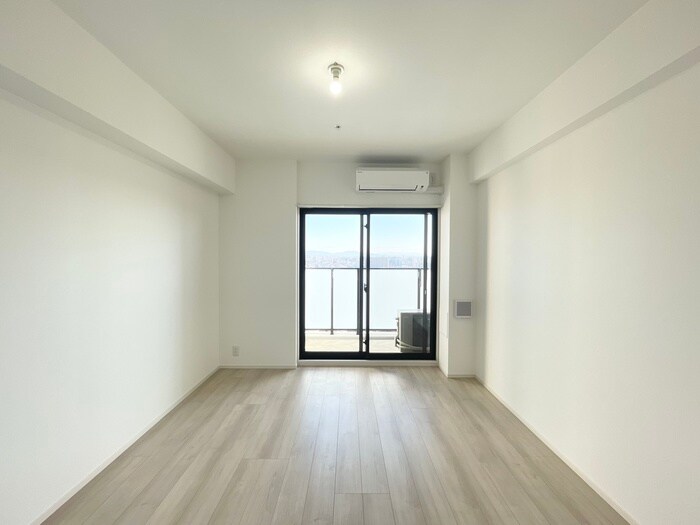 物件内観写真3　(居室)