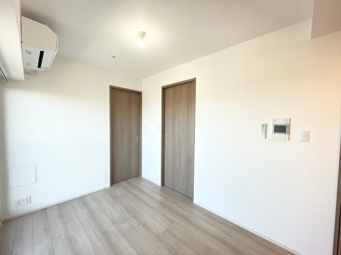 物件内観写真4　(居室)