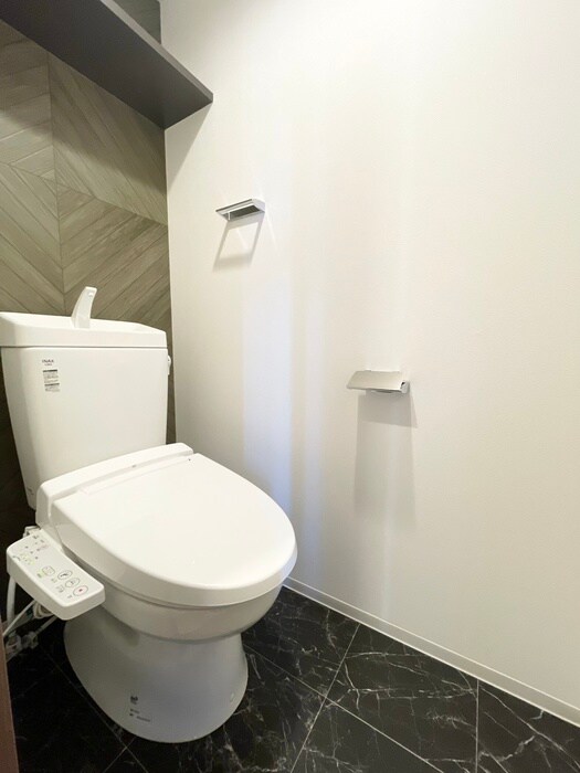 物件内観写真13　(トイレ)