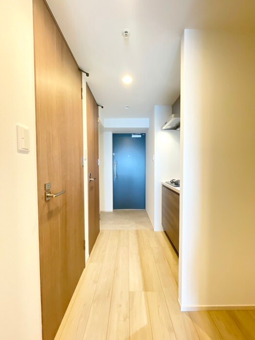 物件内観写真9　(廊下)