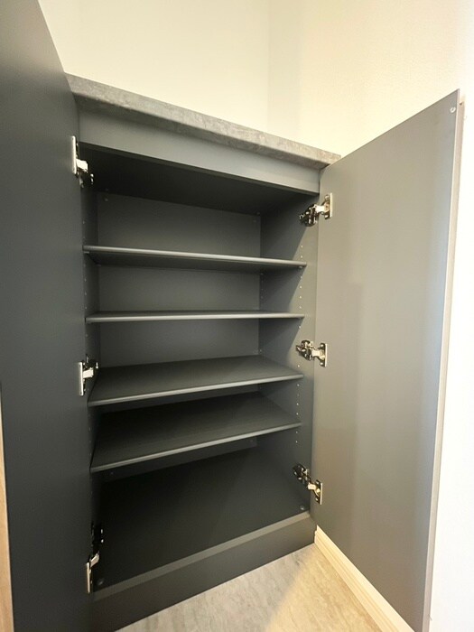 物件内観写真12　(靴箱)