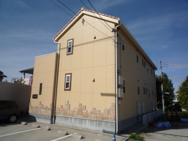 物件外観写真3　(外観写真)