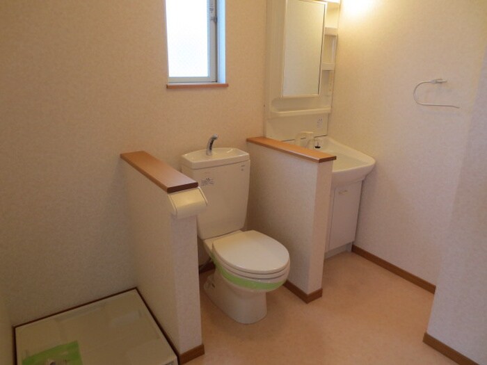 物件内観写真9　(洗面)