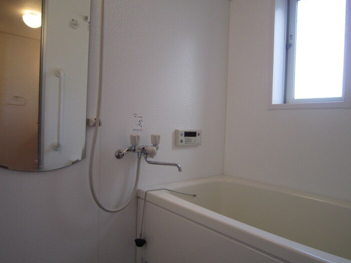 物件内観写真11　(バス／シャワールーム等)