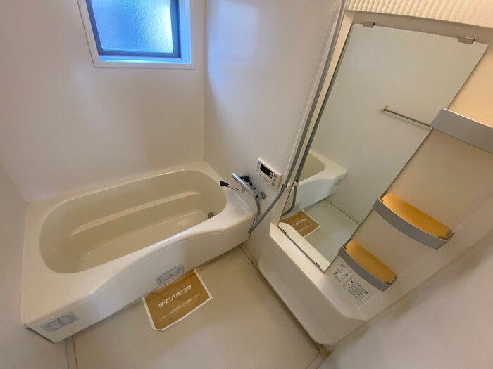 物件内観写真11　(バス／シャワールーム等)