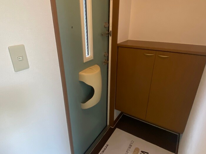 物件内観写真19　(玄関)