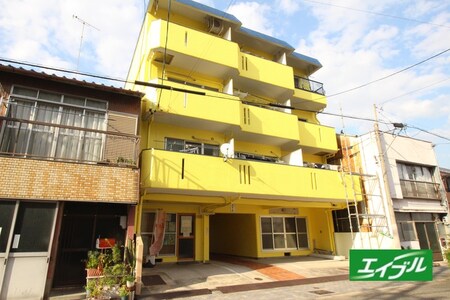 苗代コ－ポ外観写真