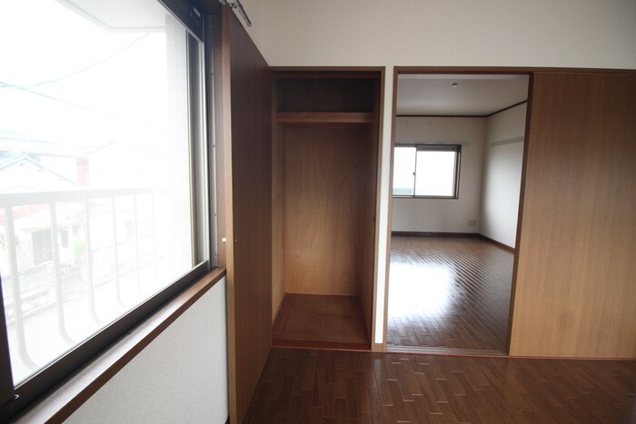 物件内観写真18　(収納)
