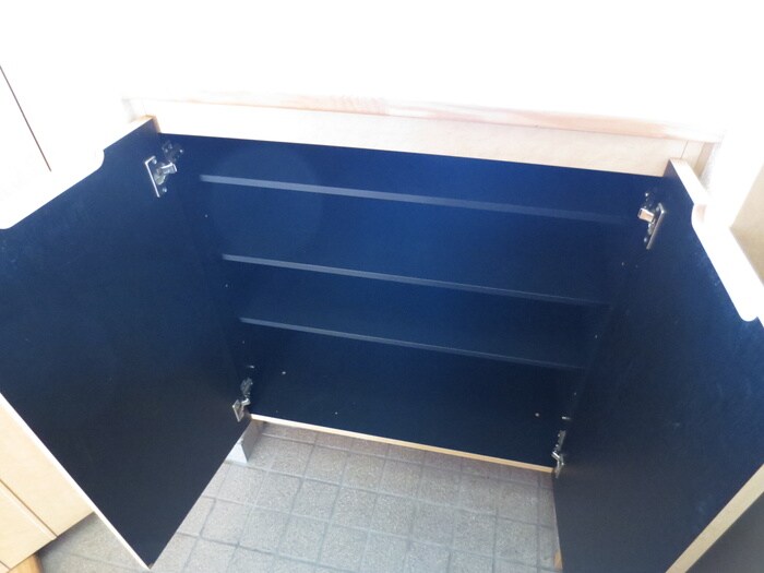 物件内観写真8　(靴箱)