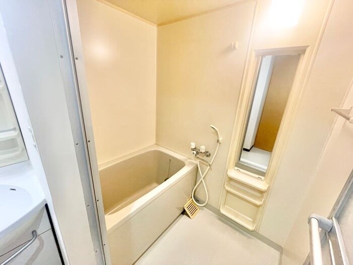 物件内観写真9　(バス／シャワールーム等)