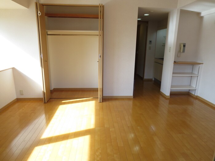 物件内観写真17　(居室)