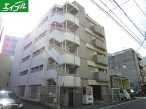 ドール栄五丁目の外観写真