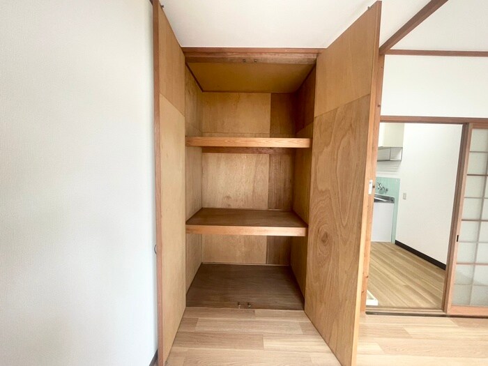 物件内観写真18　(収納)