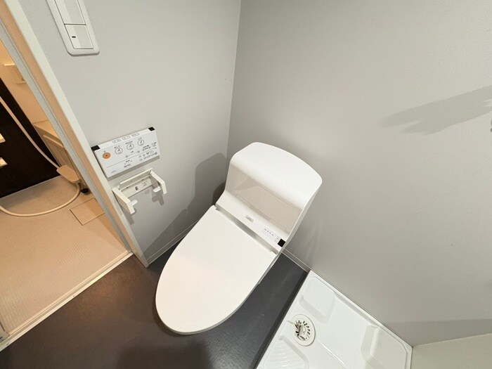 物件内観写真12　(トイレ)