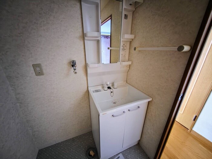 物件内観写真15　(洗面)