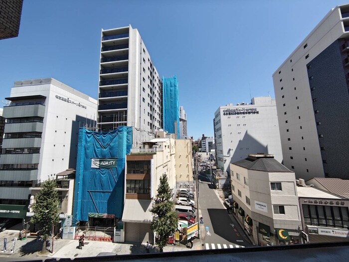 物件内観写真19　(室内からの展望)