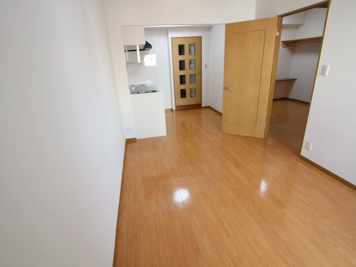 物件内観写真22　(居室)