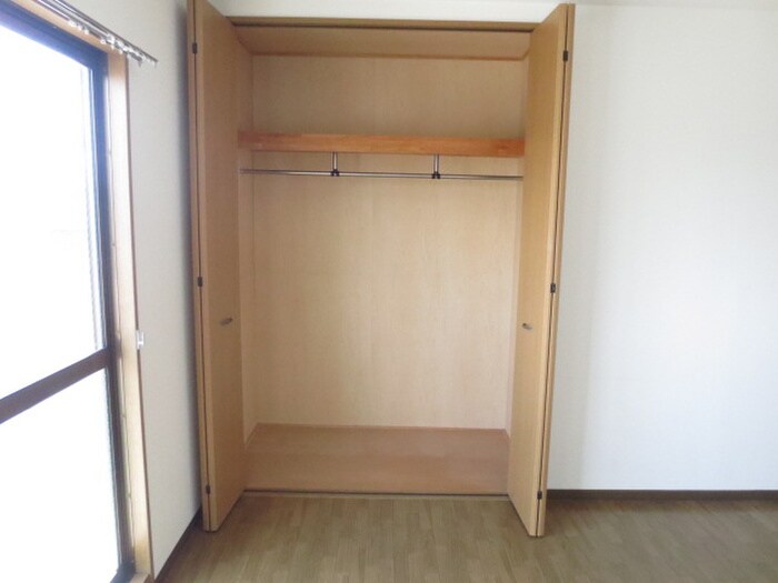 物件内観写真14　(収納)