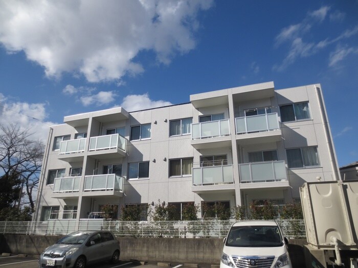 物件外観写真3　(外観写真)