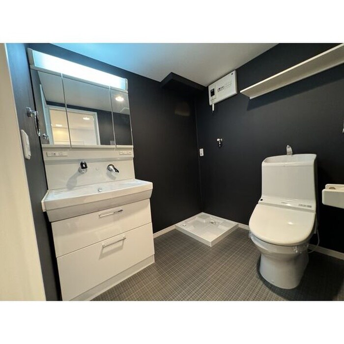 物件内観写真11　(洗面)