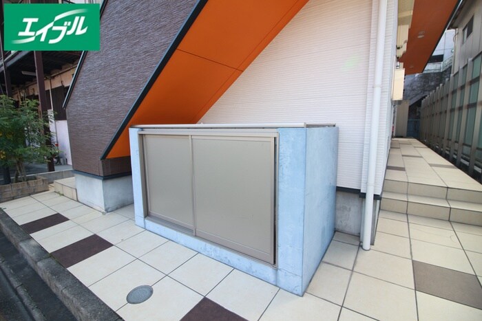 物件外観写真4　(建物設備)