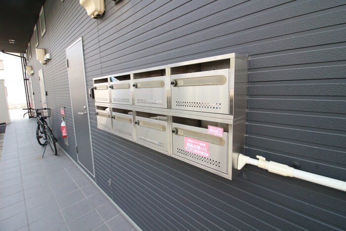 物件外観写真4　(建物設備)