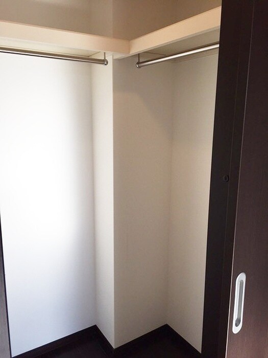 物件内観写真13　(収納)