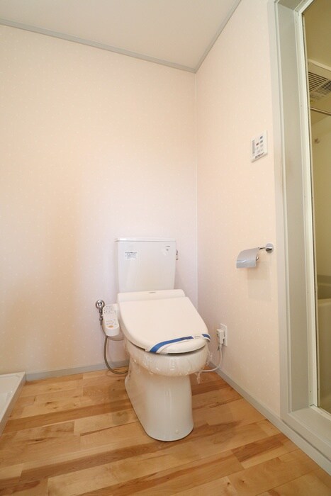 物件内観写真12　(トイレ)