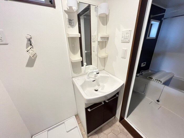 物件内観写真19　(洗面)