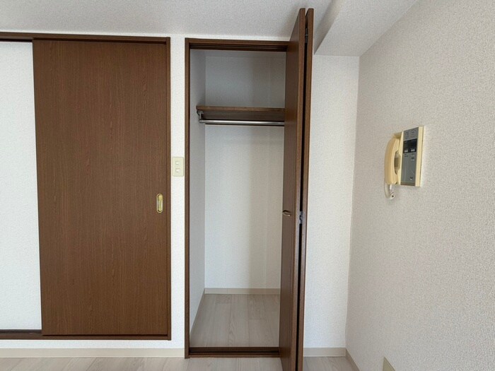物件内観写真17　(収納)