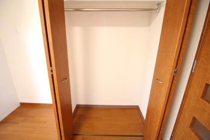 物件内観写真15　(収納)