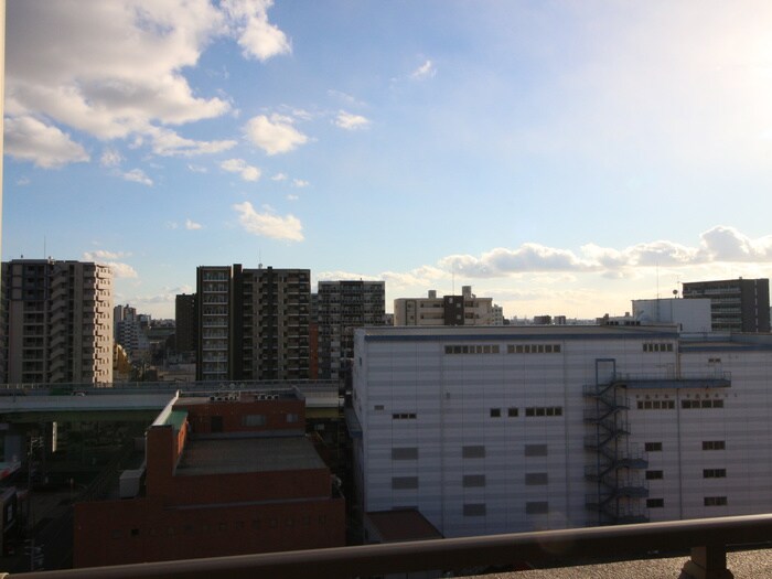 物件内観写真21　(室内からの展望)