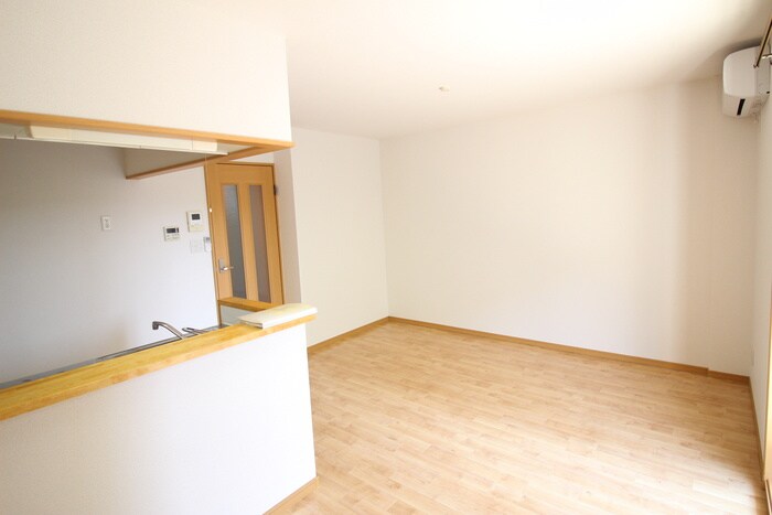 物件内観写真14　(居室)