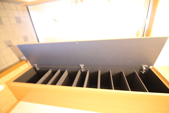 物件内観写真17　(靴箱)