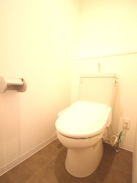 物件内観写真13　(トイレ)