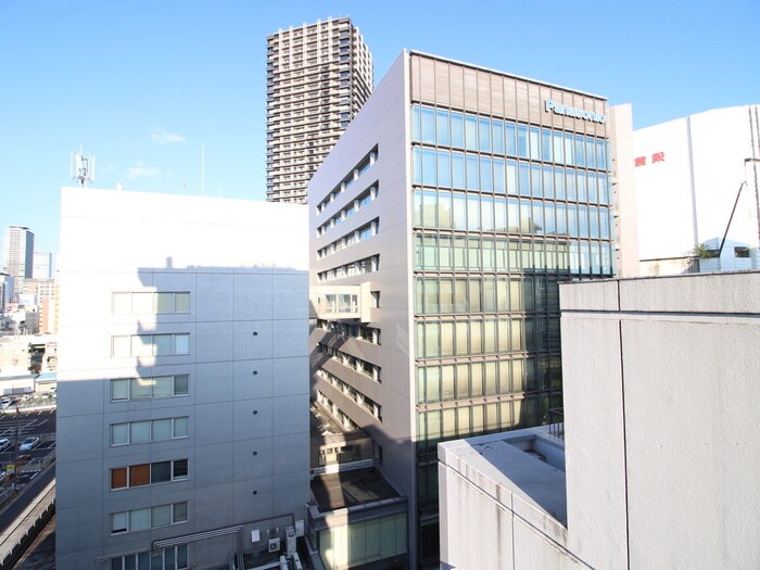 物件内観写真17　(室内からの展望)