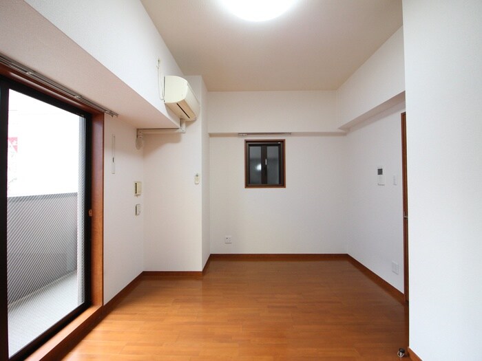 物件内観写真17　(居室)