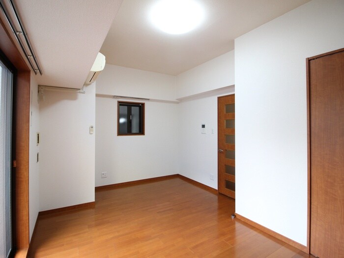 物件内観写真21　(居室)