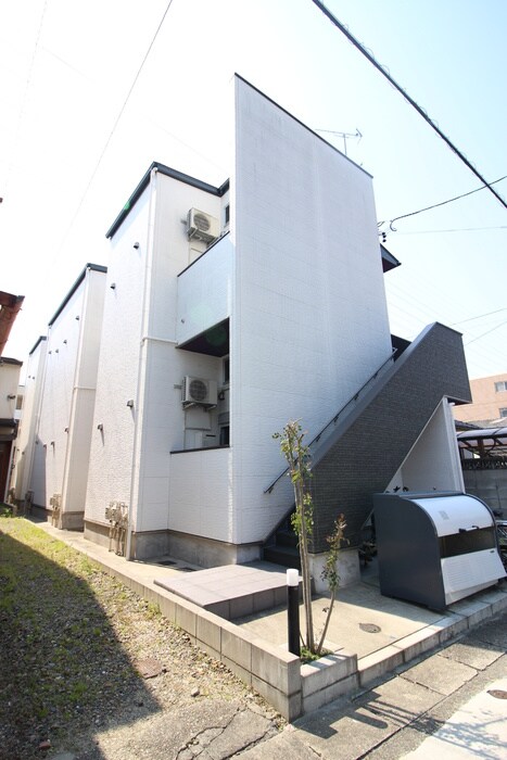 物件外観写真5　(外観写真)