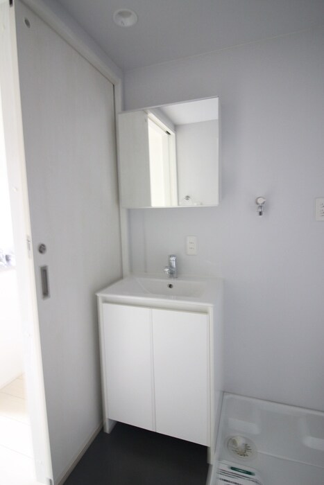 物件内観写真18　(洗面)