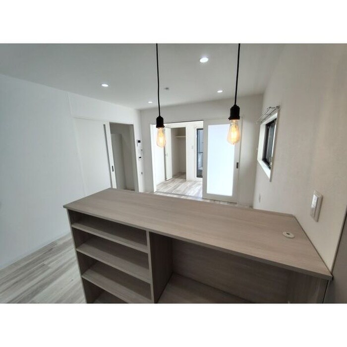 物件内観写真11　(居室)