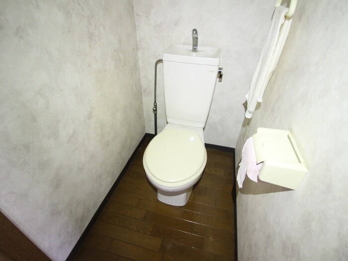 物件内観写真13　(トイレ)