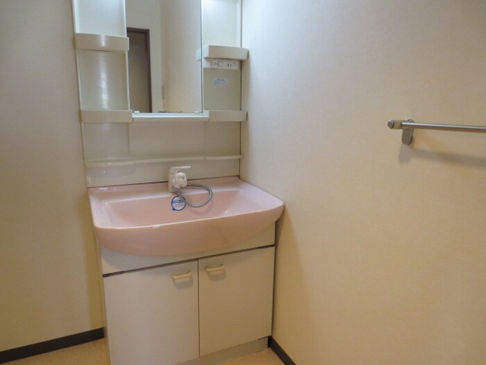 物件内観写真13　(洗面)