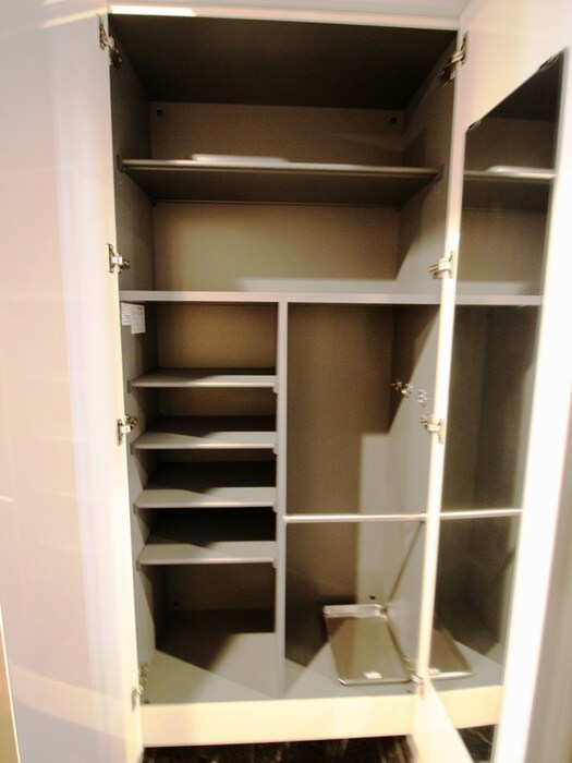 物件内観写真9　(靴箱)