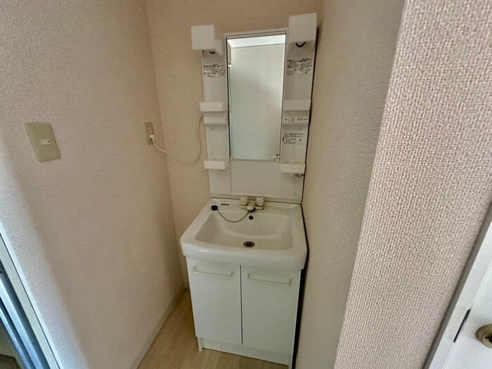 物件内観写真15　(洗面)