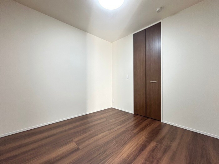 物件内観写真17　(居室)