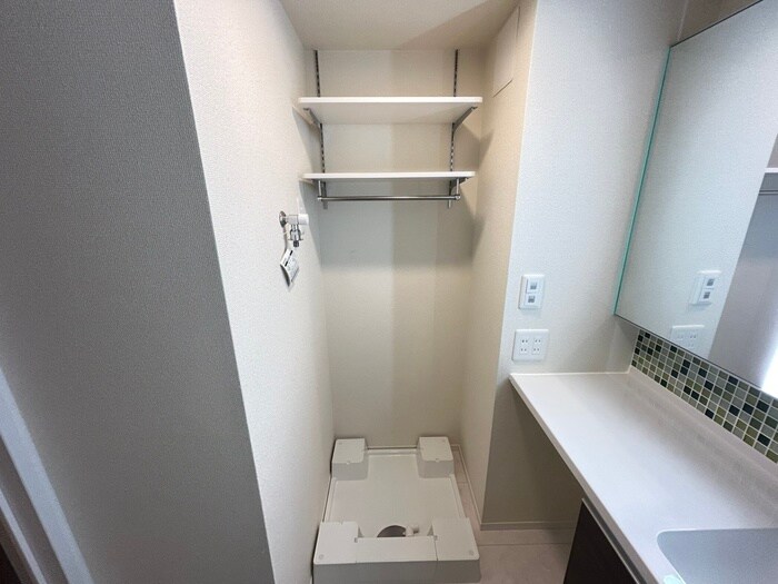 物件内観写真22　(洗濯機置場)